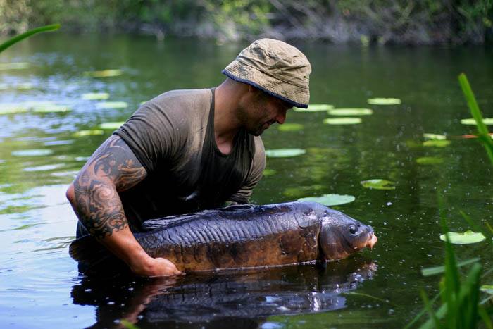 1-Oz-Holness-A-Moment-in-Time
