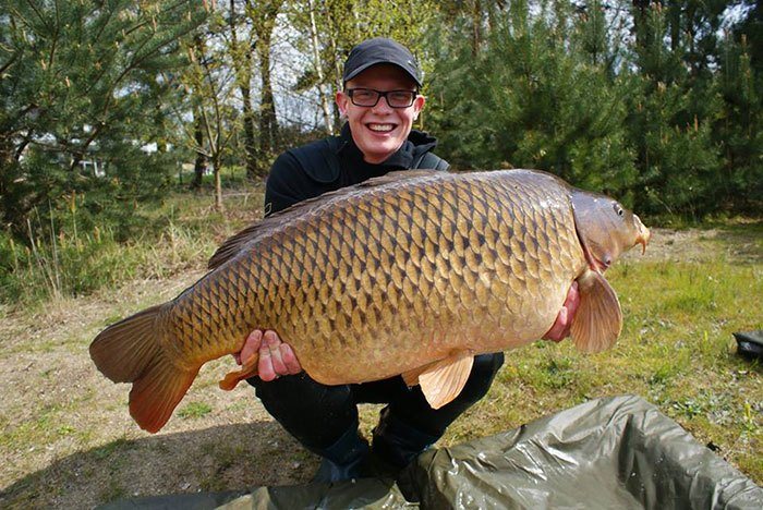 Door hard te vissen en doordeweeks nachtjes mee te pakken komen er soms pareltjes op de kant.