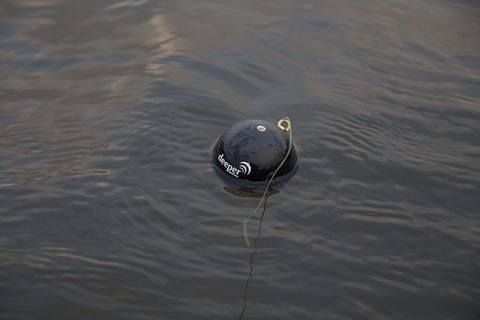 De Deeper blijft drijven en is exact 100 gram.