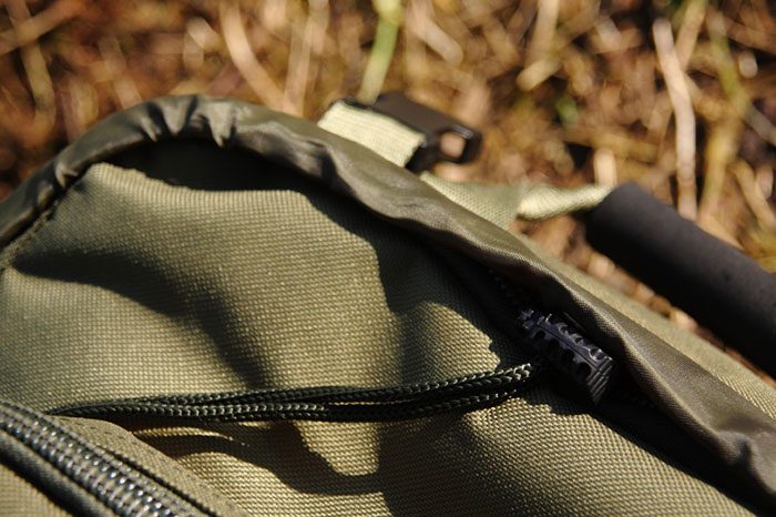 Trakker-NXG-50-ltr-Rucksack-extra