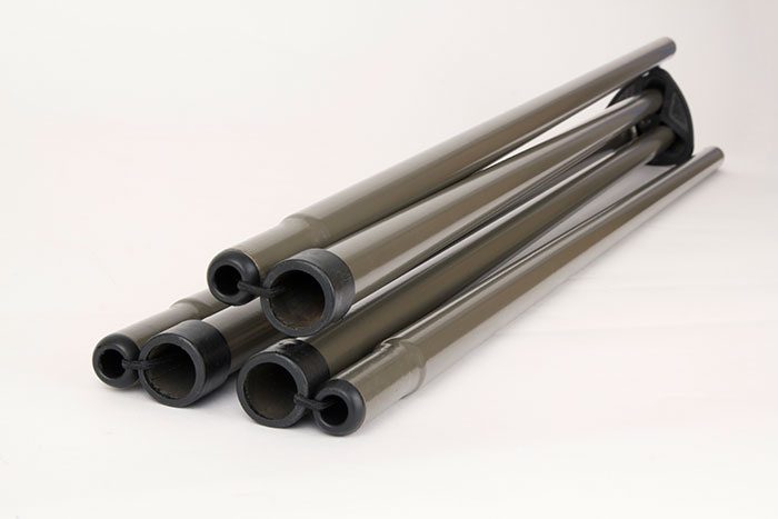 De Tripod is compact op te bergen en wordt geleverd met een draagtas.