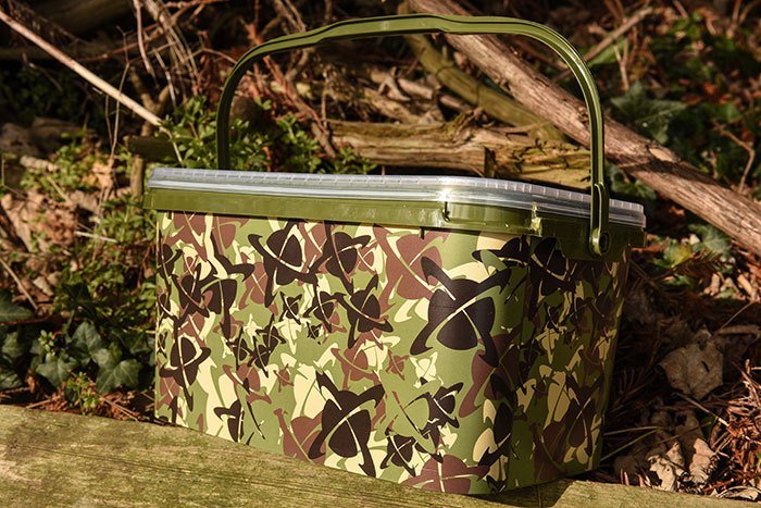 De grote verpakkingen partikels worden geleverd in een gave emmer!