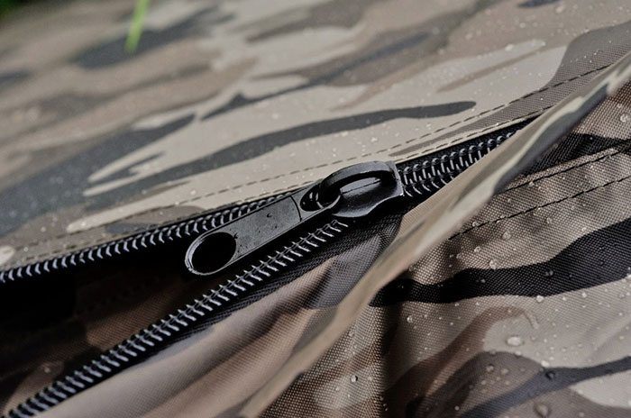 JRC-Contact-Camou-Brolly-Limited-Edition-5