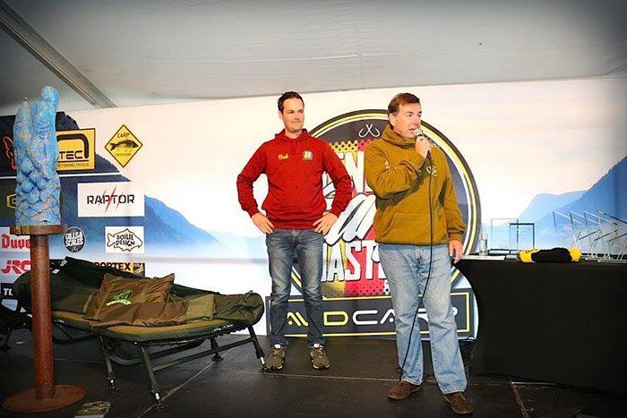 Ross Honey was speciaal vanuit Engeland naar de BCM gekomen om het goede nieuws te vertellen.